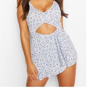 Butterfly 🦋 Floral Tie Front Frill Hem Romper🦋